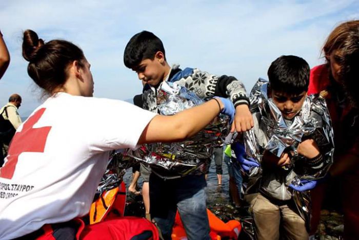Εθελοντές Σαμαρείτες από την Τρίπολη δίπλα στους πρόσφυγες (εικόνες)