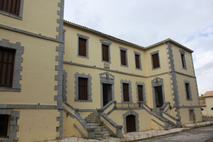 &laquo;&Theta;&alpha; &pi;&rho;&omicron;&chi;&omega;&rho;ή&sigma;&epsilon;&iota; &epsilon;&pi;&iota;&tau;έ&lambda;&omicron;&upsilon;&sigmaf; &eta; &alpha;&xi;&iota;&omicron;&pi;&omicron;ί&eta;&sigma;&eta; &kappa;&alpha;&iota; &lambda;&epsilon;&iota;&tau;&omicron;&upsilon;&rho;&gamma;ί&alpha; &tau;&omicron;&upsilon; &Tau;&rho;&iota;&alpha;&nu;&tau;&alpha;&phi;&upsilon;&lambda;&lambda;ί&delta;&epsilon;&iota;&omicron;&upsilon; &iota;&delta;&rho;ύ&mu;&alpha;&tau;&omicron;&sigmaf; &Beta;&upsilon;&tau;ί&nu;&alpha;&sigmaf;;&raquo;