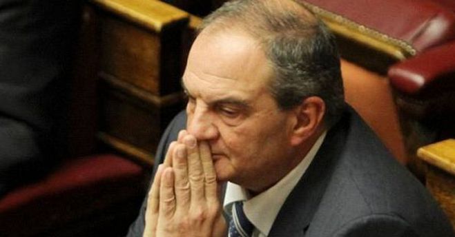 Ηχηρή παρέμβαση για το Σκοπιανό ετοιμάζει ο Κώστας Καραμανλής
