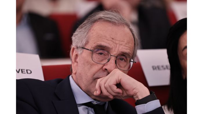 &Sigma;&alpha;&mu;&alpha;&rho;ά&sigmaf;: &Epsilon;&pi;&iota;&tau;&omicron;&mu;ή &tau;&eta;&sigmaf; woke &alpha;&tau;&zeta;έ&nu;&tau;&alpha;&sigmaf; ό&sigma;&alpha; &epsilon;ί&pi;&epsilon; &eta; &Mu;&iota;&chi;&alpha;&eta;&lambda;ί&delta;&omicron;&upsilon; &gamma;&iota;&alpha; &tau;&eta;&nu; &omicron;&iota;&kappa;&omicron;&gamma;έ&nu;&epsilon;&iota;&alpha; &ndash; &laquo;&Mu;&epsilon;&tau;&alpha;&lambda;&lambda;&alpha;&gamma;&mu;έ&nu;&eta; &eta; &Nu;&Delta; &tau;&omicron;&upsilon; &Mu;&eta;&tau;&sigma;&omicron;&tau;ά&kappa;&eta;&raquo;
