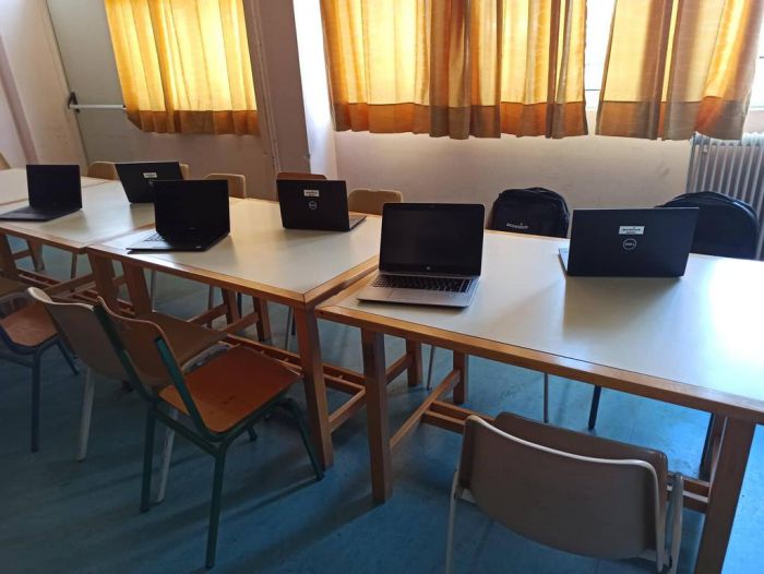&Chi;&omicron;&rho;&eta;&gamma;ί&alpha; 50 Laptops &sigma;&tau;&iota;&sigmaf; &sigma;&chi;&omicron;&lambda;&iota;&kappa;έ&sigmaf; &mu;&omicron;&nu;ά&delta;&epsilon;&sigmaf; &tau;&omicron;&upsilon; &Delta;ή&mu;&omicron;&upsilon; &Beta;ό&rho;&epsilon;&iota;&alpha;&sigmaf; &Kappa;&upsilon;&nu;&omicron;&upsilon;&rho;ί&alpha;&sigmaf;