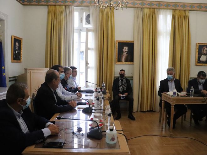 &Alpha;&pi;ό &tau;&omicron;&nu; &Delta;&epsilon;&kappa;έ&mu;&beta;&rho;&iota;&omicron; &eta; &pi;&alpha;&rho;&alpha;&lambda;&alpha;&beta;ή &sigma;&kappa;&omicron;&upsilon;&pi;&iota;&delta;&iota;ώ&nu; &alpha;&pi;ό &tau;&eta;&nu; &Tau;&Epsilon;&Rho;&Nu;&Alpha; &sigma;&tau;&eta;&nu; &Pi;&alpha;&lambda;&alpha;&iota;ό&chi;&omicron;&upsilon;&nu;&eta;