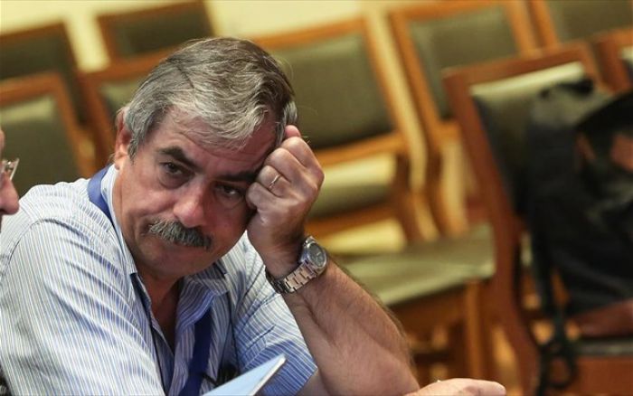 "&Omicron; &kappa;. &Beta;&omicron;&rho;ί&delta;&eta;&sigmaf; "&rho;ί&chi;&nu;&epsilon;&iota;" &tau;&eta;&nu; &Pi;&epsilon;&lambda;&omicron;&pi;ό&nu;&nu;&eta;&sigma;&omicron; &kappa;&alpha;&iota; &omicron; &kappa;. &Nu;ί&kappa;&alpha;&sigmaf; &delta;&epsilon;&nu; &alpha;&nu;&tau;&iota;&delta;&rho;ά"