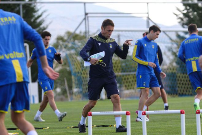 "&Tau;έ&lambda;&omicron;&sigmaf;" &omicron; &gamma;&upsilon;&mu;&nu;&alpha;&sigma;&tau;ή&sigmaf; &Gamma;&kappa;ό&tau;&sigma;&eta;&sigmaf; &alpha;&pi;ό &tau;&omicron;&nu; &Alpha;&sigma;&tau;έ&rho;&alpha;