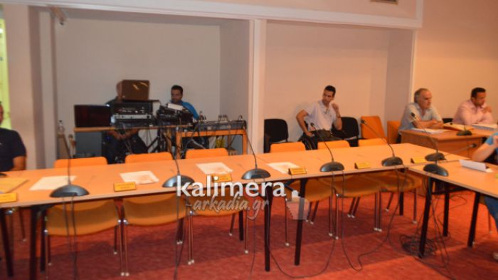 &Nu;έ&omicron; &laquo;&chi;&tau;ύ&pi;&eta;&mu;&alpha;&raquo; &Sigma;&mu;&upsilon;&rho;&nu;&iota;ώ&tau;&eta; &kappa;&alpha;&tau;ά &tau;&eta;&sigmaf; &Delta;&eta;&mu;&omicron;&tau;&iota;&kappa;ή&sigmaf; &Alpha;&rho;&chi;ή&sigmaf; .. &mu;έ&sigma;&omega; facebook!