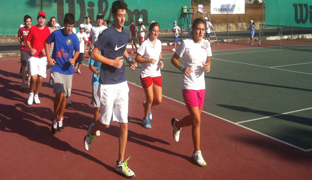 &Kappa;&alpha;&lambda;&omicron;&kappa;&alpha;&iota;&rho;&iota;&nu;ή &pi;&rho;&omicron;&epsilon;&tau;&omicron;&iota;&mu;&alpha;&sigma;ί&alpha; &gamma;&iota;&alpha; &tau;&omicron;&upsilon;&sigmaf; &alpha;&theta;&lambda;&eta;&tau;έ&sigmaf; &tau;έ&nu;&iota;&sigmaf; &tau;&eta;&sigmaf; &Alpha;&Epsilon;&Kappa;