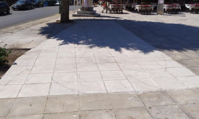 Πλατεία Λεβιδίου | Σε αποκατάσταση φθορών προχώρησε ο Δήμος Τρίπολης (εικόνες)
