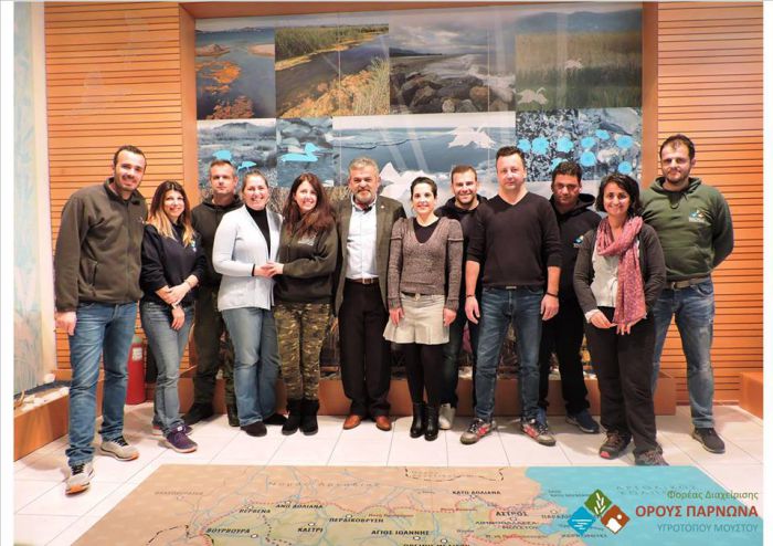 &Omicron; &Phi;&omicron;&rho;έ&alpha;&sigmaf; &Delta;&iota;&alpha;&chi;&epsilon;ί&rho;&iota;&sigma;&eta;&sigmaf; &Pi;ά&rho;&nu;&omega;&nu;&alpha; έ&kappa;&omicron;&psi;&epsilon; &tau;&eta;&nu; &pi;ί&tau;&alpha; &tau;&omicron;&upsilon; (&epsilon;&iota;&kappa;ό&nu;&epsilon;&sigmaf;)