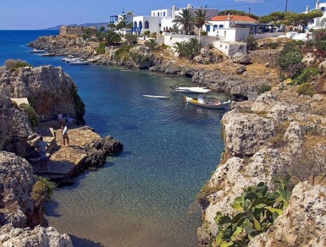 &Sigma;&tau;&alpha; &Kappa;ύ&theta;&eta;&rho;&alpha; &mu;&epsilon; &tau;&omicron; &Kappa;&Tau;&Epsilon;&Lambda; &Alpha;&rho;&kappa;&alpha;&delta;ί&alpha;&sigmaf;