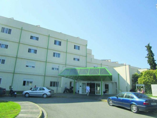 Ασφυκτική πίεση στο Νοσοκομείο Καλαμάτας | Ρεκόρ ασθενών στην κλινική Covid (vd)