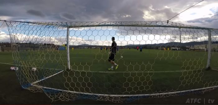 &Pi;&rho;&omicron;&pi;ό&nu;&eta;&sigma;&eta; &mu;&epsilon; &gamma;&kappa;&omicron;&lambda; &sigma;&tau;&omicron;&nu; &Alpha;&sigma;&tau;έ&rho;&alpha;! (vd)