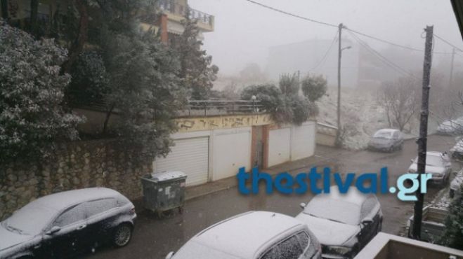 Καιρός - Χιόνισε στη Θεσσαλονίκη! (vd)