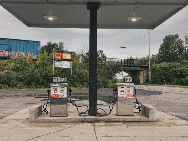 Βενζινοπώλες: "Στο €1,7 το λίτρο το πετρέλαιο θέρμανσης, αν ξεκινούσε τώρα"