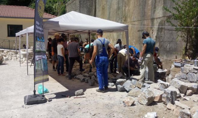 3ο Εργαστήρι της τέχνης της πέτρας τον Ιούλιο στα Λαγκάδια