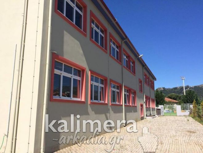 Αυτή είναι η ημερομηνία που &quot;ανοίγουν&quot; Δημοτικά και Γυμνάσια!