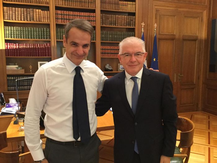 Στο γραφείο του Κυριάκου Μητσοτάκη ο Λυκουρέντζος!
