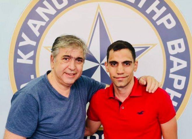 Στον Αστέρα Βάρης ο Γιώργος Καναβέτας