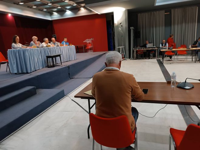 &Tau;&zeta;&iota;&omicron;ύ&mu;&eta;&sigmaf; &sigma;&epsilon; &Sigma;&mu;&upsilon;&rho;&mu;&iota;ώ&tau;&eta;: "&Epsilon;ί&sigma;&alpha;&iota; &mu;&eta;&chi;&alpha;&nu;&iota;&kappa;ό&sigmaf;, έ&lambda;&alpha; &nu;&alpha; &beta;ά&lambda;&epsilon;&iota;&sigmaf; &upsilon;&pi;&omicron;&gamma;&rho;&alpha;&phi;ή &kappa;&alpha;&iota; &nu;&alpha; &alpha;&nu;&alpha;&lambda;ά&beta;&epsilon;&iota;&sigmaf; &tau;&eta;&nu; &epsilon;&upsilon;&theta;ύ&nu;&eta; &nu;&alpha; &xi;&epsilon;&kappa;&iota;&nu;ή&sigma;&omicron;&upsilon;&nu; &tau;&alpha; έ&rho;&gamma;&alpha; &sigma;&tau;&omicron; &kappa;&omicron;&lambda;&upsilon;&mu;&beta;&eta;&tau;ή&rho;&iota;&omicron;"