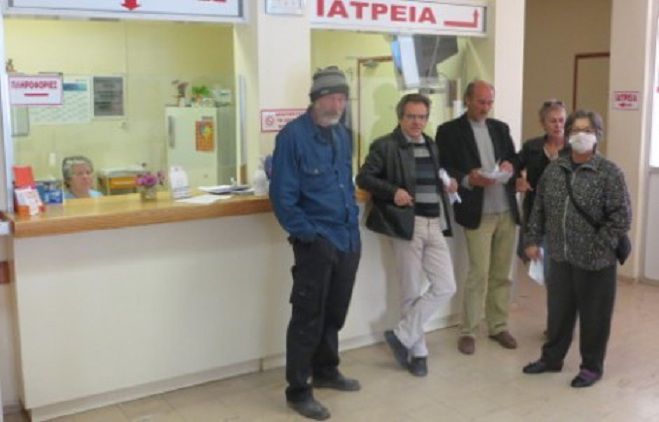 Κέντρο Υγείας Άστρους - Διαμαρτυρία για χαράτσι και έλλειψη οδηγών! (vd)