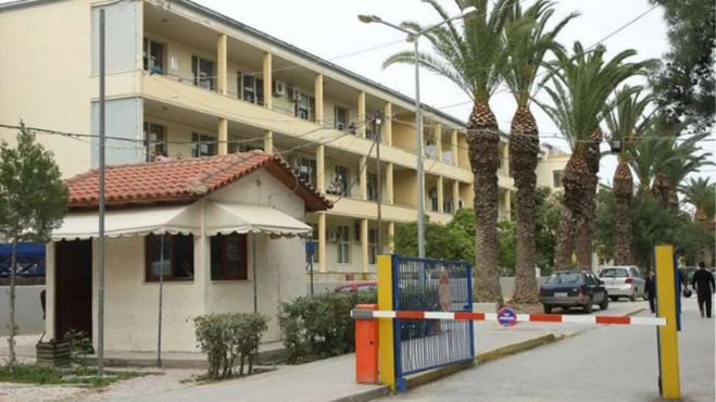 &Tau;&rho;&alpha;&gamma;&omega;&delta;ί&alpha; &sigma;&tau;&eta;&nu; &Kappa;&rho;ή&tau;&eta; | &Tau;&omicron; 8 &mu;&eta;&nu;ώ&nu; &kappa;&omicron;&rho;&iota;&tau;&sigma;ά&kappa;&iota; έ&chi;&alpha;&sigma;&epsilon; &tau;&epsilon;&lambda;&iota;&kappa;ά &tau;&eta; &zeta;&omega;ή &tau;&omicron;&upsilon; &alpha;&pi;ό &mu;&eta;&nu;&iota;&gamma;&gamma;ί&tau;&iota;&delta;&alpha; &Beta;