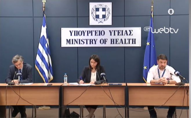 Αλλάζουν όλα στα σχολεία | Μαθήματα τρεις φορές την εβδομάδα, μικρότερα τμήματα - Τι θα ισχύσει για απουσίες, μάσκες και πότε λήγει η σχολική χρονιά!