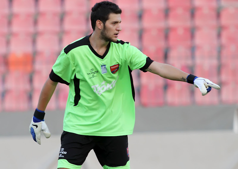 &Omicron; &Nu;ί&kappa;&omicron;&sigmaf; &Gamma;&iota;&alpha;&nu;&nu;&alpha;&kappa;ό&pi;&omicron;&upsilon;&lambda;&omicron;&sigmaf; έ&pi;&alpha;&iota;&xi;&epsilon; &beta;&alpha;&sigma;&iota;&kappa;ό&sigmaf; &kappa;&alpha;&iota; &kappa;&rho;ά&tau;&eta;&sigma;&epsilon; &tau;&omicron; &laquo;&mu;&eta;&delta;έ&nu;&raquo; &gamma;&iota;&alpha; &tau;&omicron;&nu; &Pi;&alpha;&nu;&iota;ώ&nu;&iota;&omicron; (video)