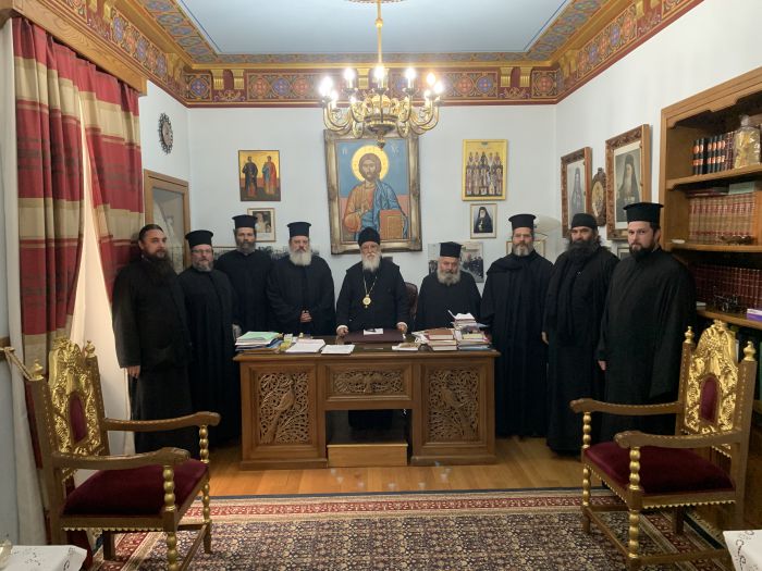 &Epsilon;&kappa;&kappa;&lambda;&eta;&sigma;ί&alpha; | &Upsilon;&pi;ό &sigma;&upsilon;&zeta;ή&tau;&eta;&sigma;&eta; &omicron; &tau;&rho;ό&pi;&omicron;&sigmaf; &pi;&epsilon;&rho;&iota;&phi;&omicron;&rho;ά&sigmaf; &tau;&omega;&nu; &Epsilon;&pi;&iota;&tau;&alpha;&phi;ί&omega;&nu; &sigma;&tau;&eta;&nu; &Tau;&rho;ί&pi;&omicron;&lambda;&eta; &lambda;ό&gamma;&omega; &tau;&omega;&nu; έ&rho;&gamma;&omega;&nu; &sigma;&tau;&eta;&nu; &kappa;&epsilon;&nu;&tau;&rho;&iota;&kappa;ή &pi;&lambda;&alpha;&tau;&epsilon;ί&alpha;