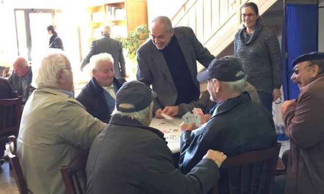 &Pi;&alpha;&pi;&alpha;&eta;&lambda;&iota;&omicron;ύ &sigma;&epsilon; &mu;έ&lambda;&eta; &tau;&omicron;&upsilon; &Kappa;&Alpha;&Pi;&Eta; &Tau;&rho;ί&pi;&omicron;&lambda;&eta;&sigmaf;: &laquo;&Omicron;&iota; &sigma;&upsilon;&nu;&tau;ά&xi;&epsilon;&iota;&sigmaf; &delta;&epsilon;&nu; &theta;&alpha; &kappa;&omicron;&pi;&omicron;ύ&nu;&raquo;
