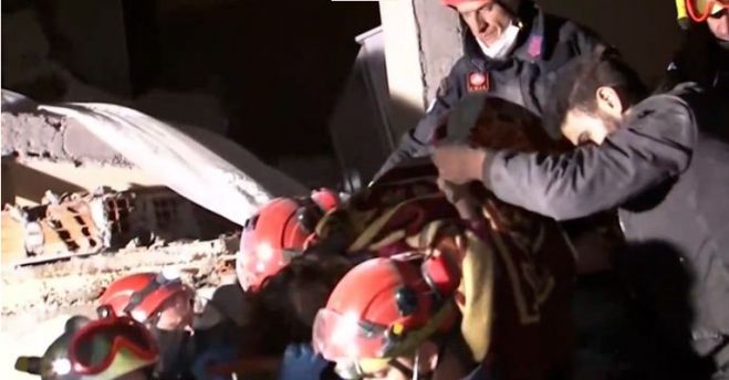 &Sigma;&upsilon;&gamma;&kappa;έ&nu;&tau;&rho;&omega;&sigma;&eta; &upsilon;&lambda;&iota;&kappa;&omicron;ύ &alpha;&pi;ό &tau;&eta;&nu; &Pi;&epsilon;&rho;&iota;&phi;έ&rho;&epsilon;&iota;&alpha; &Pi;&epsilon;&lambda;&omicron;&pi;&omicron;&nu;&nu;ή&sigma;&omicron;&upsilon; &gamma;&iota;&alpha; &tau;&omicron;&upsilon;&sigmaf; &sigma;&epsilon;&iota;&sigma;&mu;ό&pi;&lambda;&eta;&kappa;&tau;&omicron;&upsilon;&sigmaf; &sigma;&epsilon; &Tau;&omicron;&upsilon;&rho;&kappa;ί&alpha; &kappa;&alpha;&iota; &Sigma;&upsilon;&rho;ί&alpha;