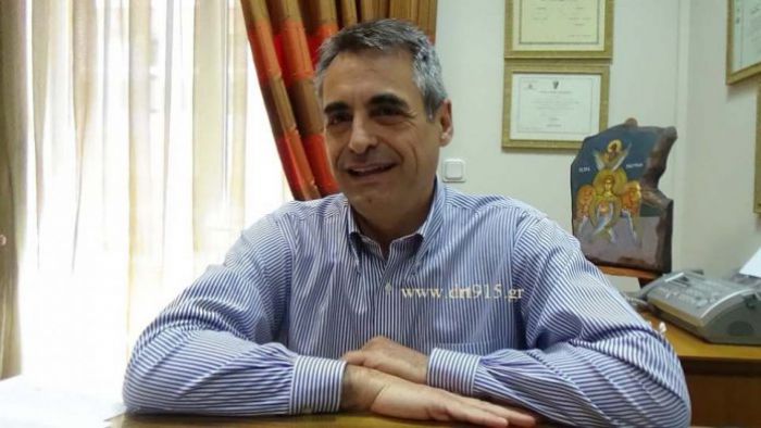 Τζιούμης: "Η δημοτική αρχή οφείλει να ασχοληθεί με τα προβλήματα των σχολείων της Τρίπολης" (vd)