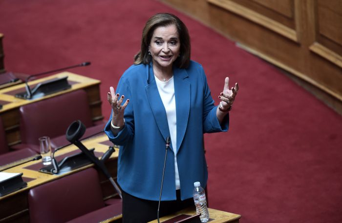 Μπακογιάννη: "Να παραπεμφθεί στον φυσικό δικαστή ο Κώστας Αχ. Καραμανλής"
