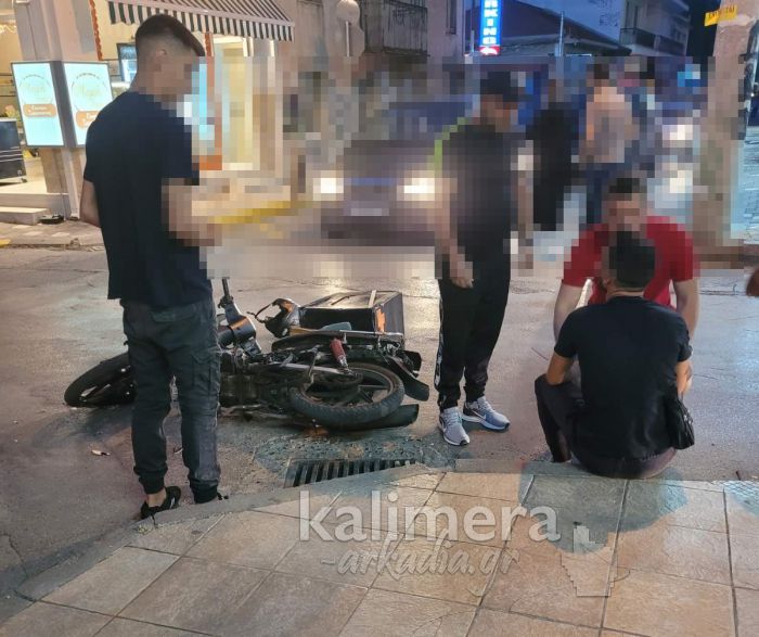 &Tau;&rho;ί&pi;&omicron;&lambda;&eta; | &Tau;&rho;&omicron;&chi;&alpha;ί&omicron; &alpha;&tau;ύ&chi;&eta;&mu;&alpha; &sigma;&tau;&eta;&nu; &omicron;&delta;ό &laquo;&Delta;&eta;&mu;&eta;&tau;&rho;&alpha;&kappa;&omicron;&pi;&omicron;ύ&lambda;&omicron;&upsilon;&raquo; (&epsilon;&iota;&kappa;ό&nu;&epsilon;&sigmaf;)