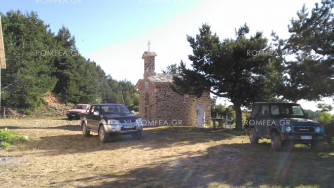 &Omicron;&iota; &Mu;&eta;&tau;&rho;&omicron;&pi;&omicron;&lambda;ί&tau;&epsilon;&sigmaf; &Mu;&alpha;&nu;&tau;&iota;&nu;&epsilon;ί&alpha;&sigmaf; &kappa;&alpha;&iota; &Pi;&alpha;&tau;&rho;ώ&nu; &sigma;&tau;&eta;&nu; &Iota;.&Mu;. &Sigma;&iota;&delta;&eta;&rho;&omicron;&kappa;ά&sigma;&tau;&rho;&omicron;&upsilon;