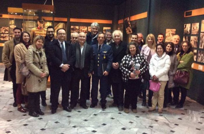 Δικηγόροι της Τρίπολης ξεναγήθηκαν στο Πολεμικό Μουσείο (εικόνες)