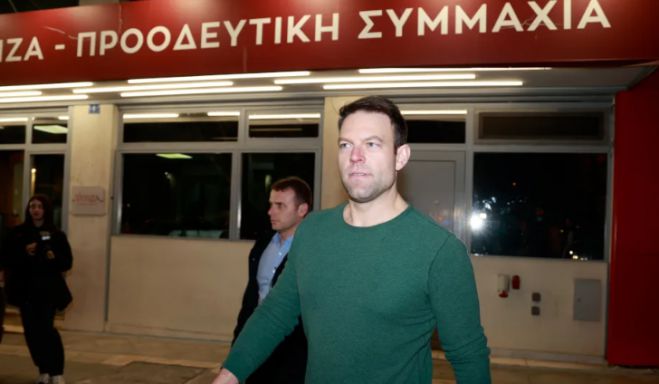 &Nu;έ&omicron; &laquo;&mu;&pi;&omicron;&upsilon;&rho;&lambda;ό&tau;&omicron;&raquo; &Kappa;&alpha;&sigma;&sigma;&epsilon;&lambda;ά&kappa;&eta;: "Ή &mu;&epsilon; &sigma;&tau;&eta;&rho;ί&zeta;&epsilon;&tau;&epsilon; ή &beta;&rho;&epsilon;ί&tau;&epsilon; &kappa;ά&pi;&omicron;&iota;&omicron;&nu; &nu;&alpha; &kappa;&omicron;&nu;&tau;&alpha;&rho;&omicron;&chi;&tau;&upsilon;&pi;&eta;&theta;&omicron;ύ&mu;&epsilon;"