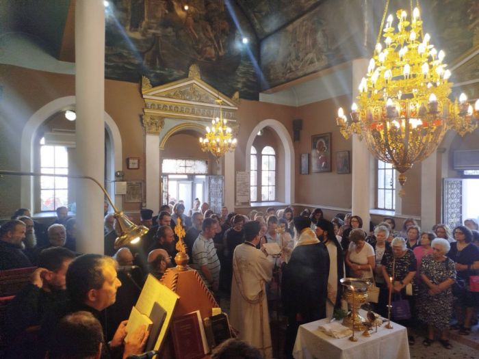 &Alpha;&rho;&chi;ή &tau;&omicron;&upsilon; &nu;έ&omicron;&upsilon; &Epsilon;&kappa;&kappa;&lambda;&eta;&sigma;&iota;&alpha;&sigma;&tau;&iota;&kappa;&omicron;ύ Έ&tau;&omicron;&upsilon;&sigmaf; &sigma;&tau;&eta;&nu; &Iota;&epsilon;&rho;ά &Mu;&eta;&tau;&rho;ό&pi;&omicron;&lambda;&eta; &Mu;&alpha;&nu;&tau;&iota;&nu;&epsilon;ί&alpha;&sigmaf; &kappa;&alpha;&iota; &Kappa;&upsilon;&nu;&omicron;&upsilon;&rho;ί&alpha;&sigmaf; (&epsilon;&iota;&kappa;ό&nu;&epsilon;&sigmaf;)