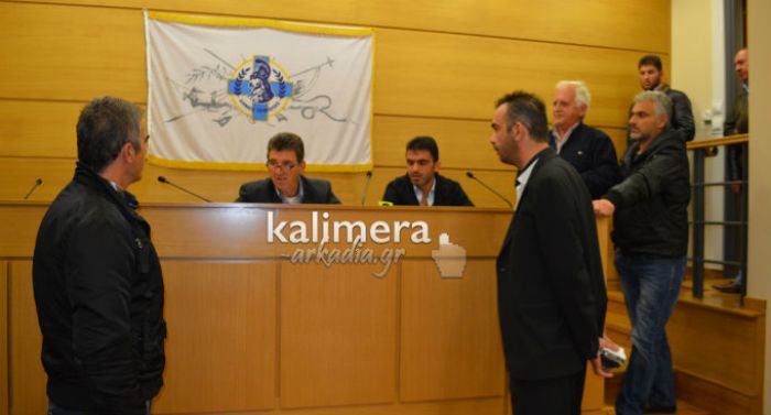 Έ&nu;&tau;&alpha;&sigma;&eta; &kappa;&alpha;&iota; &alpha;&nu;&alpha;&beta;&omicron;&lambda;ή &tau;&omega;&nu; &epsilon;&kappa;&lambda;&omicron;&gamma;ώ&nu; &tau;&eta;&sigmaf; Έ&nu;&omega;&sigma;&eta;&sigmaf; &Pi;&rho;&omicron;έ&delta;&rho;&omega;&nu; &Tau;&omicron;&pi;&iota;&kappa;ή&sigmaf; &Alpha;&upsilon;&tau;&omicron;&delta;&iota;&omicron;ί&kappa;&eta;&sigma;&eta;&sigmaf;
