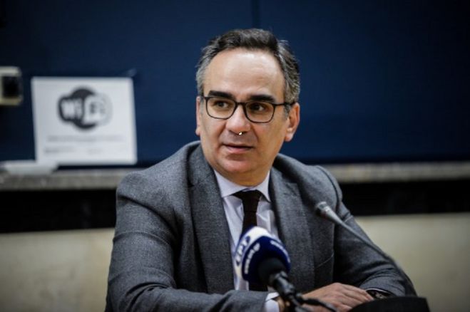 ΕΡΤ: &quot;Δεν εμπνέει ανησυχία η κατάσταση της υγείας του Βασίλη Κοντοζαμάνη&quot;