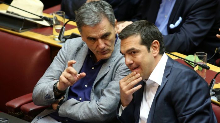 &Tau;&sigma;&alpha;&kappa;&alpha;&lambda;ώ&tau;&omicron;&sigmaf;: &laquo;&Omicron; &Tau;&sigma;ί&pi;&rho;&alpha;&sigmaf; &epsilon;ί&nu;&alpha;&iota; &chi;&epsilon;&iota;&rho;ό&tau;&epsilon;&rho;&omicron;&sigmaf; &alpha;&pi;ό &tau;&omicron;&nu; &Kappa;&upsilon;&rho;&iota;ά&kappa;&omicron; &Mu;&eta;&tau;&sigma;&omicron;&tau;ά&kappa;&eta; &sigma;&tau;&eta;&nu; &epsilon;&pi;&iota;&lambda;&omicron;&gamma;ή &sigma;&upsilon;&mu;&beta;&omicron;ύ&lambda;&omega;&nu;&raquo;