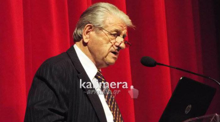 &Tau;&mu;ή&mu;&alpha; &delta;&iota;&delta;&alpha;&sigma;&kappa;&alpha;&lambda;ί&alpha;&sigmaf; &gamma;&iota;&alpha; &phi;&omicron;&iota;&tau;&eta;&tau;έ&sigmaf; &tau;&omicron;&upsilon; &Alpha;&nu;&omicron;&iota;&chi;&tau;&omicron;ύ &Pi;&alpha;&nu;&epsilon;&pi;&iota;&sigma;&tau;&eta;&mu;ί&omicron;&upsilon; &alpha;&pi;ό &phi;έ&tau;&omicron;&sigmaf; &sigma;&tau;&eta;&nu; &Tau;&rho;ί&pi;&omicron;&lambda;&eta;; (vd)
