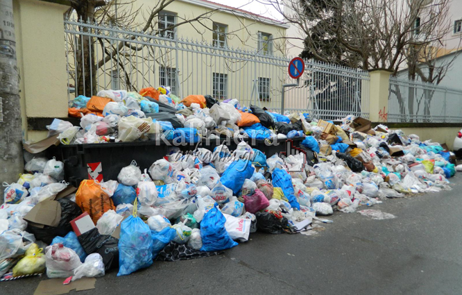 &Eta; &nu;έ&alpha; &hellip; &chi;&omega;&mu;&alpha;&tau;&epsilon;&rho;ή &pi;ί&sigma;&omega; &alpha;&pi;ό &tau;&omicron; &kappa;&tau;ί&rho;&iota;&omicron; &tau;&eta;&sigmaf; &Pi;&epsilon;&rho;&iota;&phi;έ&rho;&epsilon;&iota;&alpha;&sigmaf; &sigma;&tau;&eta;&nu; &Tau;&rho;ί&pi;&omicron;&lambda;&eta; (&epsilon;&iota;&kappa;ό&nu;&epsilon;&sigmaf; &kappa;&alpha;&iota; &beta;ί&nu;&tau;&epsilon;&omicron;)!