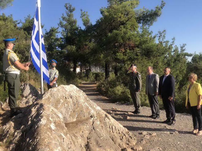 Έ&pi;&alpha;&rho;&sigma;&eta; &Sigma;&eta;&mu;&alpha;ί&alpha;&sigmaf; &sigma;&tau;&omicron; &ldquo;&kappa;ά&theta;&iota;&sigma;&mu;&alpha; &tau;&omicron;&upsilon; &Kappa;&omicron;&lambda;&omicron;&kappa;&omicron;&tau;&rho;ώ&nu;&eta;&rdquo;! (&epsilon;&iota;&kappa;ό&nu;&epsilon;&sigmaf;)