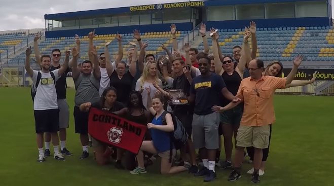 &Sigma;&chi;&omicron;&lambda;&epsilon;ί&alpha; &alpha;&pi;ό &tau;&eta;&nu; &Epsilon;&lambda;&lambda;ά&delta;&alpha; &kappa;&alpha;&iota; &tau;&omicron; &epsilon;&xi;&omega;&tau;&epsilon;&rho;&iota;&kappa;ό &sigma;&tau;&omicron; &gamma;ή&pi;&epsilon;&delta;&omicron; &tau;&omicron;&upsilon; &Alpha;&sigma;&tau;έ&rho;&alpha;! (vd)