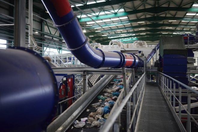 &Gamma;&iota;&alpha;&nu;&nu;&alpha;&kappa;&omicron;ύ&rho;&alpha;&sigmaf;: "&Alpha;&nu; &kappa;&alpha;&iota; έ&chi;&epsilon;&iota; &mu;&pi;ό&iota;, &delta;&epsilon;&nu; έ&chi;&epsilon;&iota; &pi;&omicron;&lambda;&iota;&tau;&iota;&kappa;ό &alpha;&nu;ά&sigma;&tau;&eta;&mu;&alpha; &omicron; &Mu;&eta;&tau;&sigma;&omicron;&tau;ά&kappa;&eta;&sigmaf;"