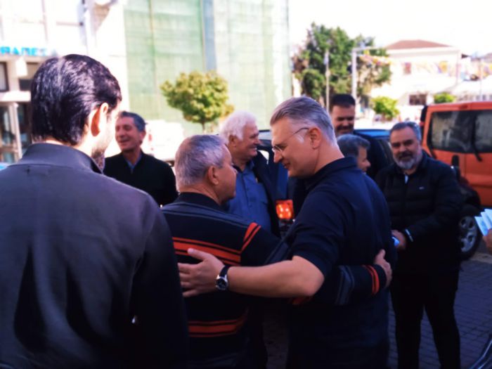 &Delta;&eta;&mu;ή&tau;&rho;&eta;&sigmaf; &Pi;&tau;&omega;&chi;ό&sigmaf;: &laquo;&Eta; &Pi;&epsilon;&lambda;&omicron;&pi;ό&nu;&nu;&eta;&sigma;&omicron;&sigmaf; &zeta;&epsilon;&iota; &tau;&omicron; &ldquo;&mu;&alpha;&zeta;ί&rdquo; &tau;&omega;&nu; &eta;&mu;&epsilon;&rho;ώ&nu; &kappa;&alpha;&iota; &epsilon;ύ&chi;&epsilon;&tau;&alpha;&iota; &Kappa;&alpha;&lambda;ή &Alpha;&nu;ά&sigma;&tau;&alpha;&sigma;&eta; &mu;&epsilon; &pi;ί&sigma;&tau;&eta; &kappa;&alpha;&iota; &alpha;&iota;&sigma;&iota;&omicron;&delta;&omicron;&xi;ί&alpha;&raquo;