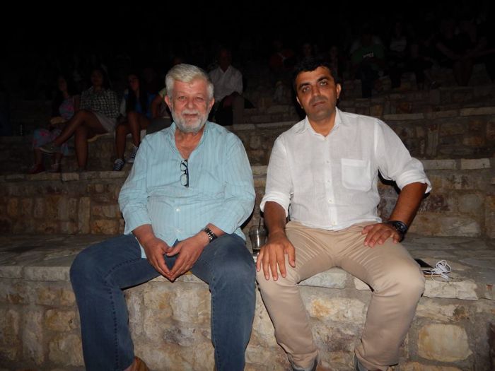 &laquo;&Omicron; &Delta;ή&mu;&omicron;&sigmaf; &Tau;&rho;ί&pi;&omicron;&lambda;&eta;&sigmaf; &alpha;&rho;&omega;&gamma;ό&sigmaf; &sigma;&rsquo; ό&lambda;&epsilon;&sigmaf; &tau;&iota;&sigmaf; &pi;&omicron;&lambda;&iota;&tau;&iota;&sigma;&tau;&iota;&kappa;έ&sigmaf; &epsilon;&kappa;&delta;&eta;&lambda;ώ&sigma;&epsilon;&iota;&sigmaf; &tau;&omega;&nu; &Delta;&alpha;&rho;&alpha;ί&omega;&nu;&raquo;