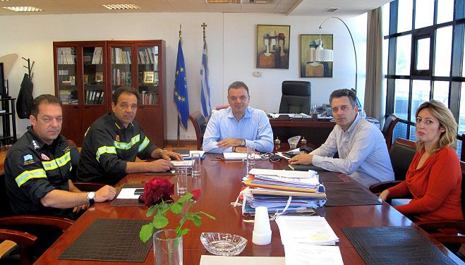 &Pi;&epsilon;&rho;&iota;&sigma;&sigma;ό&tau;&epsilon;&rho;&epsilon;&sigmaf; &pi;&upsilon;&rho;&kappa;&alpha;&gamma;&iota;έ&sigmaf; &alpha;&lambda;&lambda;ά &lambda;&iota;&gamma;ό&tau;&epsilon;&rho;&epsilon;&sigmaf; &kappa;&alpha;&mu;έ&nu;&epsilon;&sigmaf; &epsilon;&kappa;&tau;ά&sigma;&epsilon;&iota;&sigmaf; &phi;έ&tau;&omicron;&sigmaf; &sigma;&tau;&eta;&nu; &Pi;&epsilon;&lambda;&omicron;&pi;ό&nu;&nu;&eta;&sigma;&omicron;