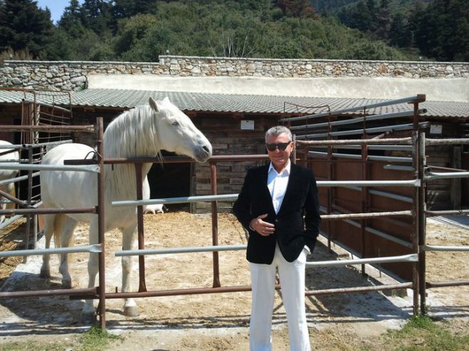 &Omicron;&iota; &laquo;&Omicron;&iota;&kappa;&omicron;&lambda;ό&gamma;&omicron;&iota; &Pi;&rho;ά&sigma;&iota;&nu;&omicron;&iota;&raquo; &delta;&iota;έ&gamma;&rho;&alpha;&psi;&alpha;&nu; &tau;&omicron;&nu; &Zeta;&alpha;&phi;&epsilon;&iota;&rho;ό&pi;&omicron;&upsilon;&lambda;&omicron;!