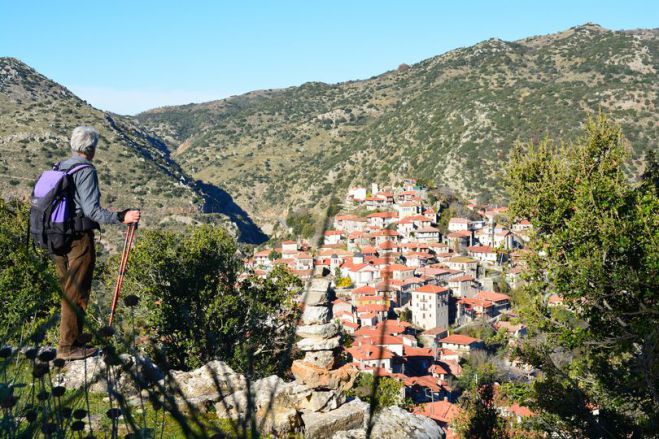 &Eta; &Pi;&alpha;&nu;&epsilon;&upsilon;&rho;&omega;&pi;&alpha;ϊ&kappa;ή &Sigma;&upsilon;&nu;&omicron;&mu;&omicron;&sigma;&pi;&omicron;&nu;&delta;ί&alpha; &tau;&omega;&nu; 3.000.000 &pi;&epsilon;&zeta;&omicron;&pi;ό&rho;&omega;&nu; &delta;&iota;&alpha;&phi;&eta;&mu;ί&zeta;&epsilon;&iota; &tau;&omicron; Menalon Trail!