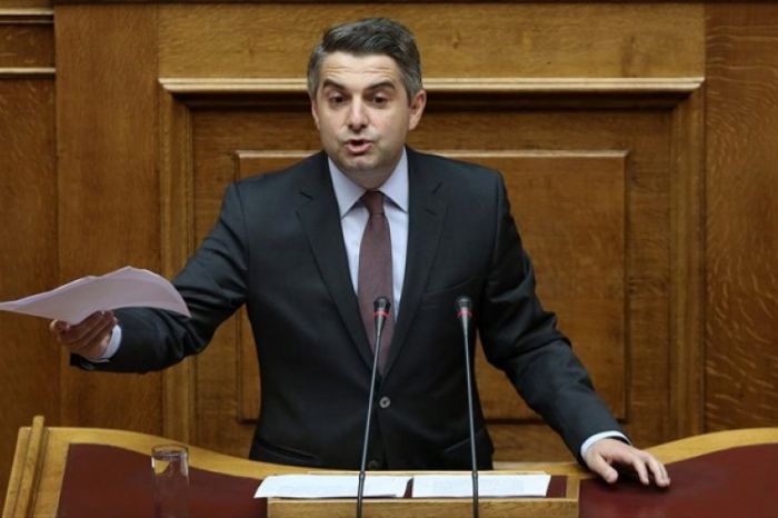 &Omicron;&delta;&upsilon;&sigma;&sigma;έ&alpha;&sigmaf;: "&Kappa;&iota; ά&lambda;&lambda;&omicron; &rho;&omicron;&upsilon;&sigma;&phi;έ&tau;&iota; &tau;&omicron;&upsilon; &Sigma;&Upsilon;&Rho;&Iota;&Zeta;&Alpha;;"